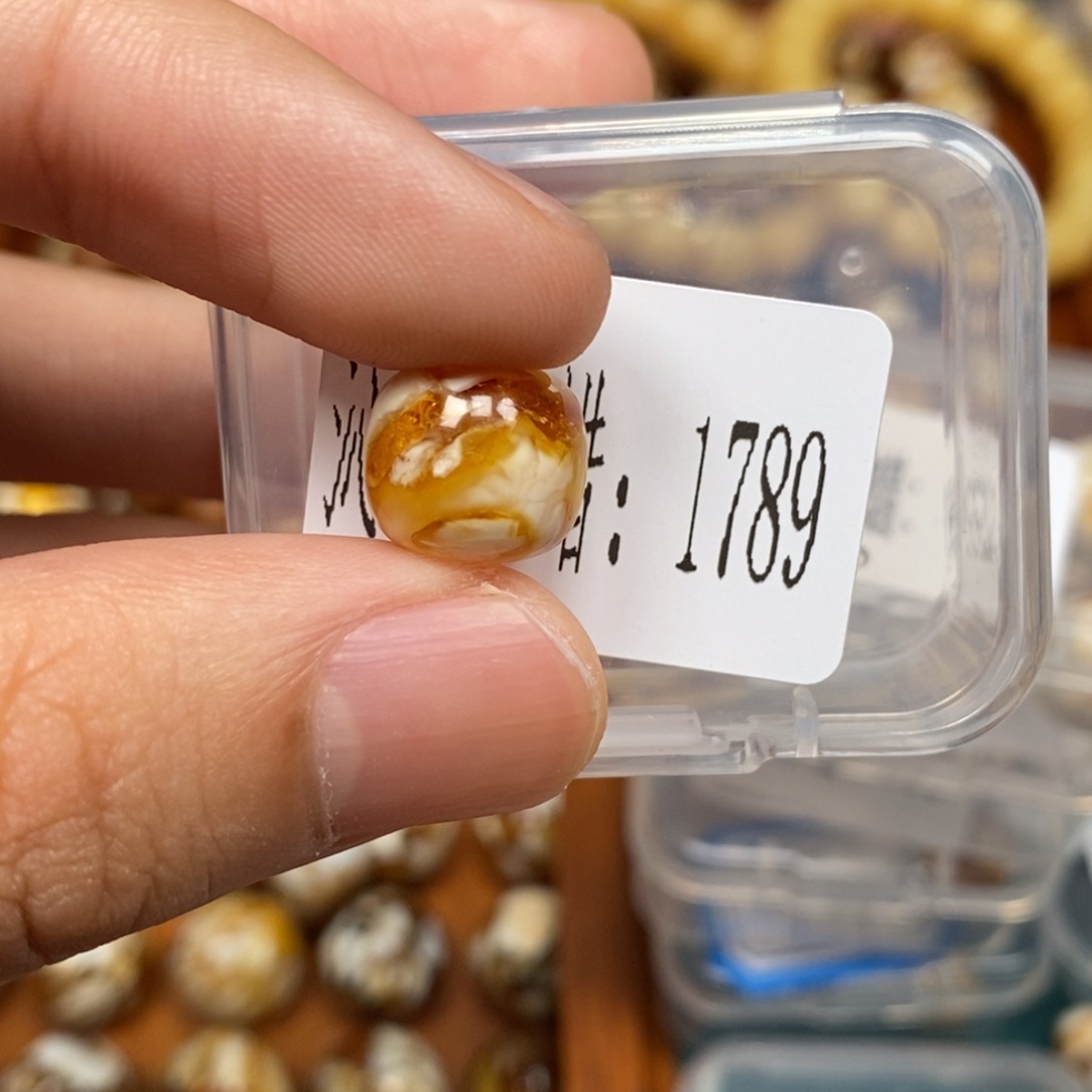 猴头核桃把件沁色圆珠老型1789