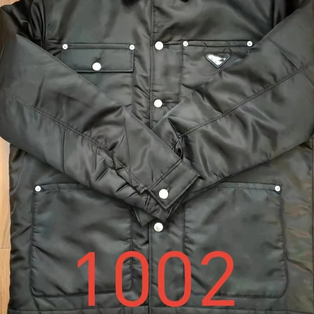 1002 块 男士新款翻领羽绒服