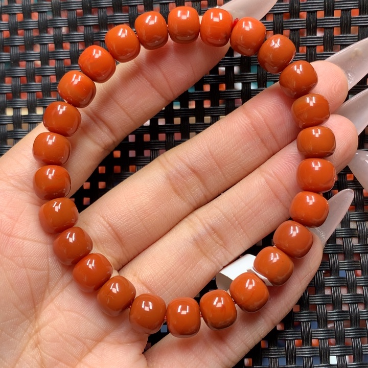 南红玛瑙手串未镶嵌8mm