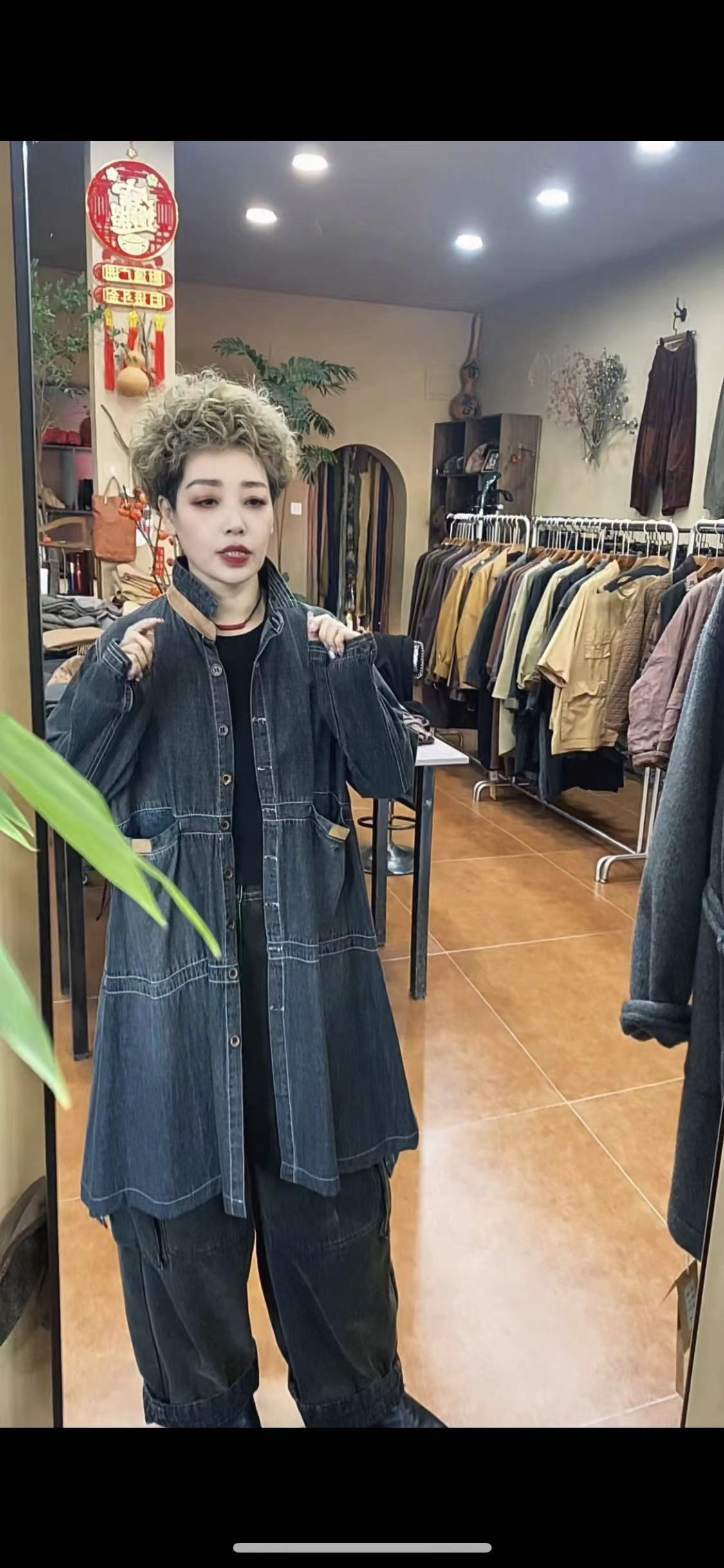 牛仔拼皮中长款风衣