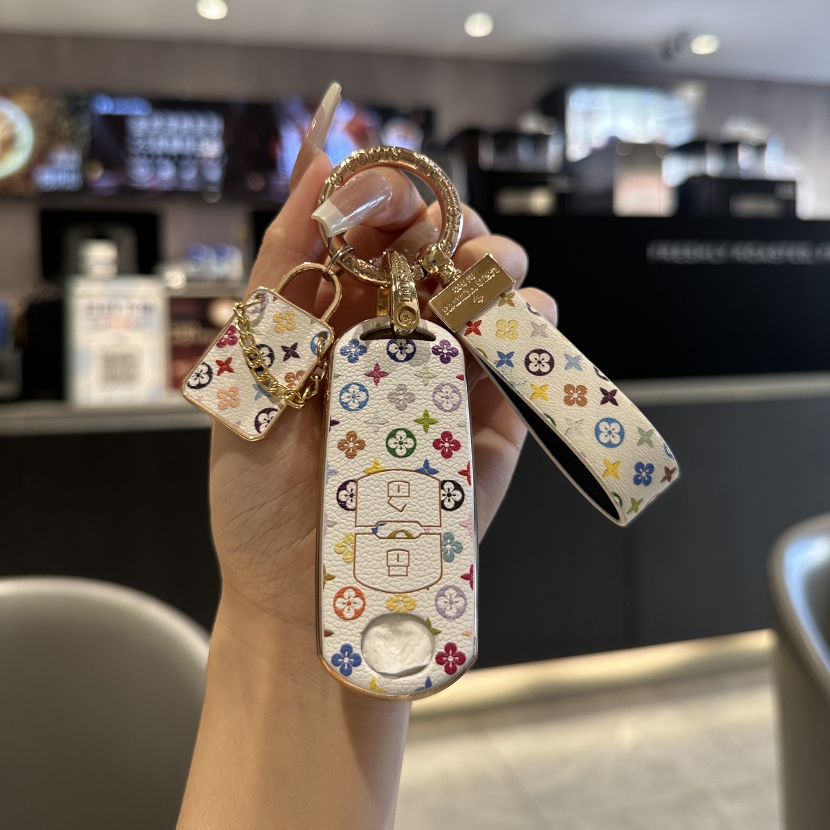 【马自达】阿特兹cx3cx4cx5cx8cx30睿翼马自达6昂克赛拉钥匙套TPU壳