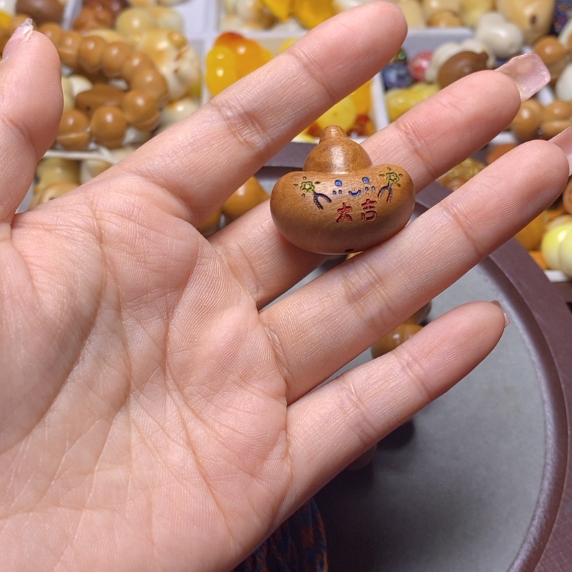 【闪购商品】吊坠猴头核桃?*晴配饰