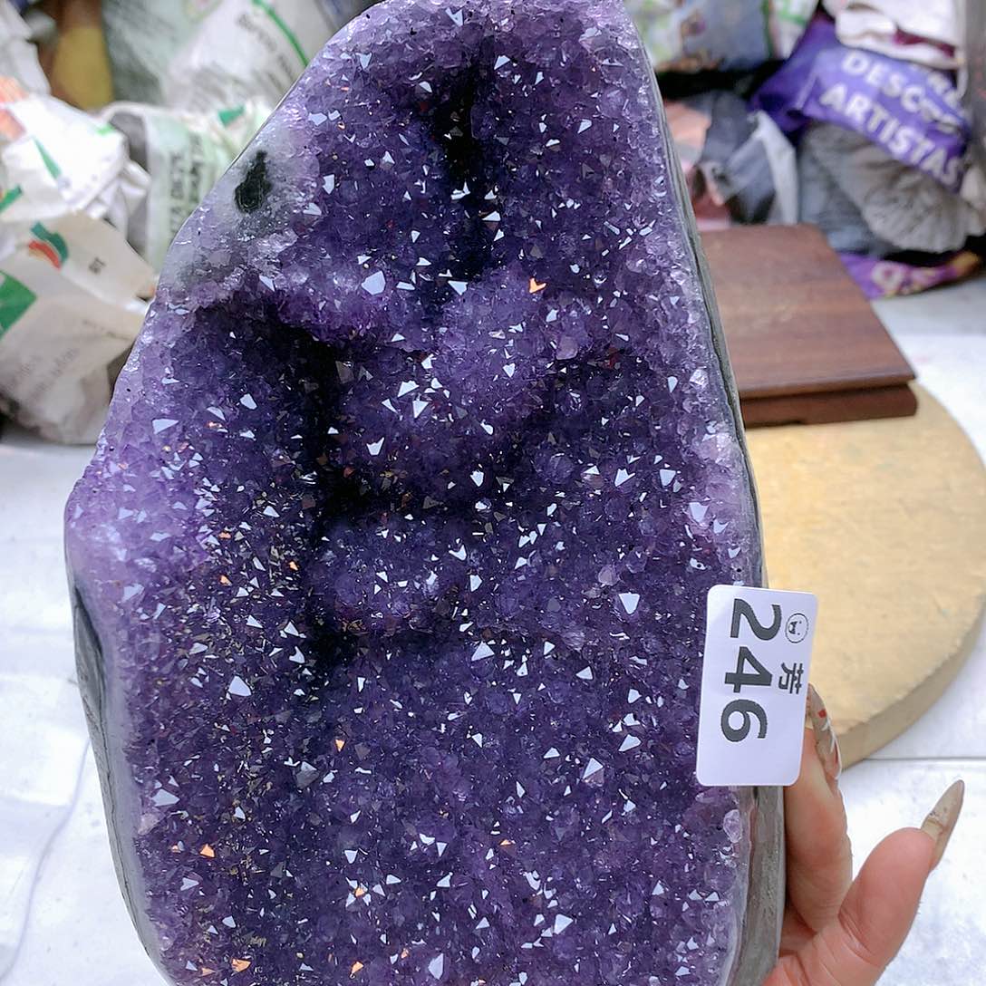 紫晶大型摆件（非配饰）未镶嵌