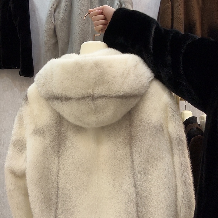 十字125斤以内男装