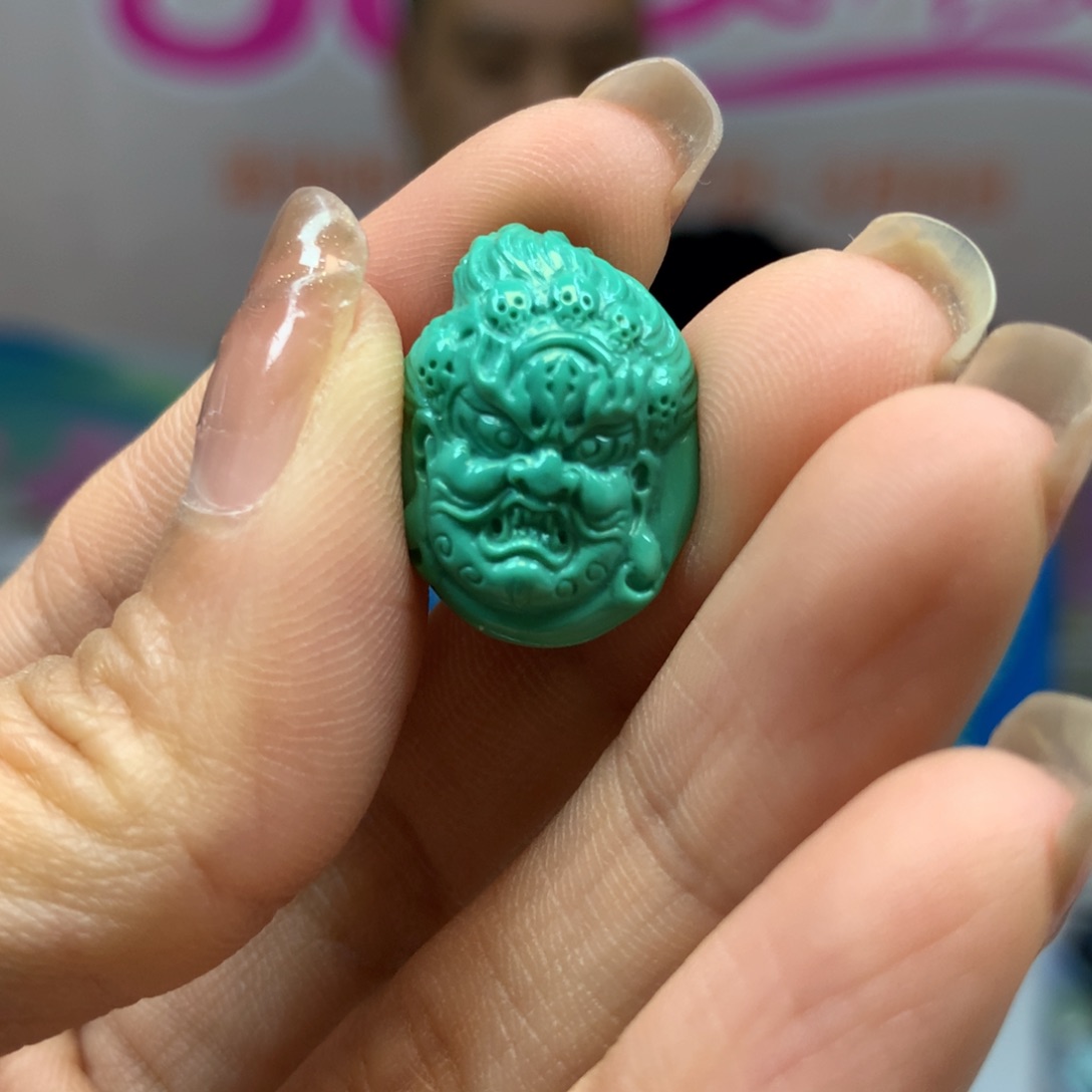 绿松石配饰未镶嵌