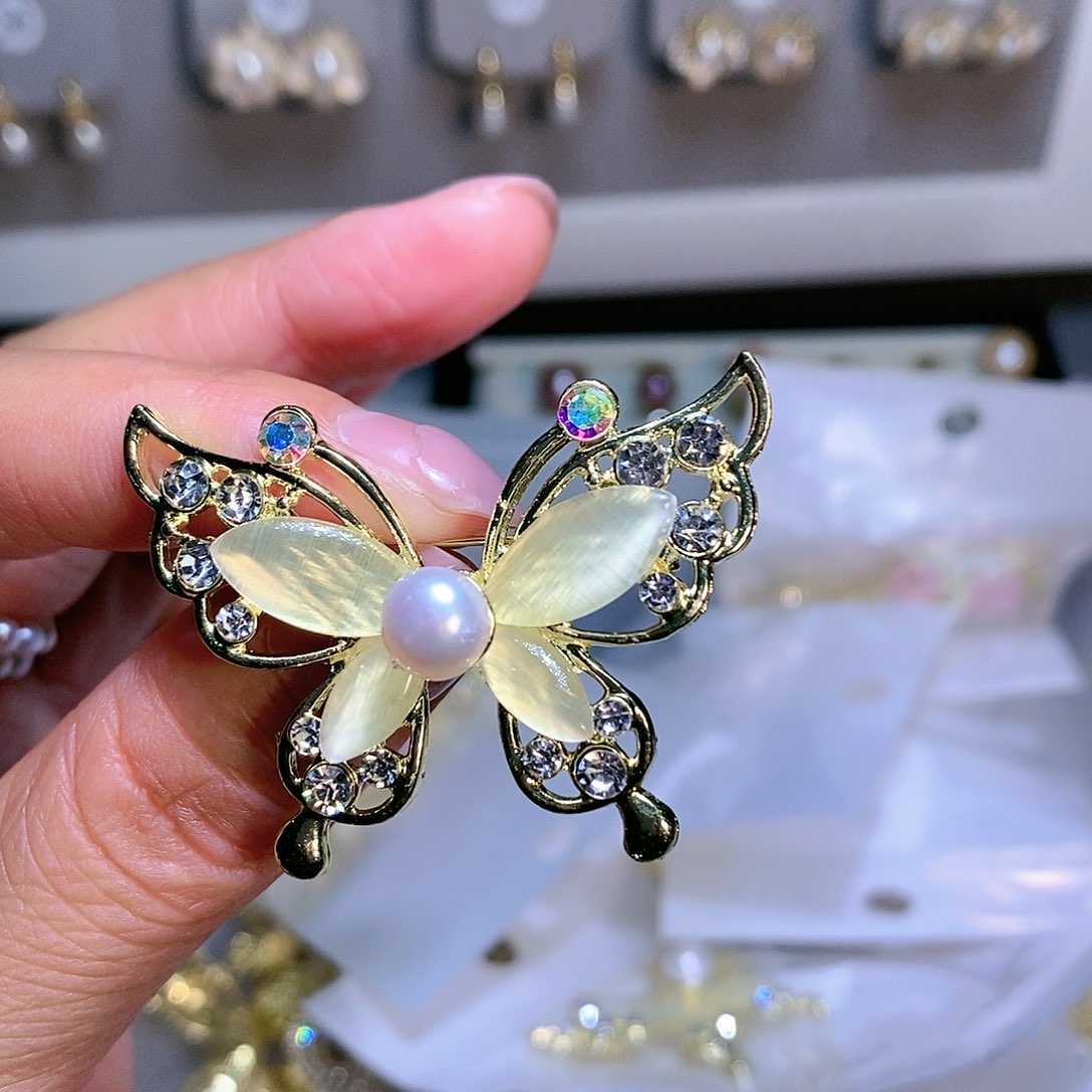 【闪购商品】淡水珍珠胸针未镶嵌