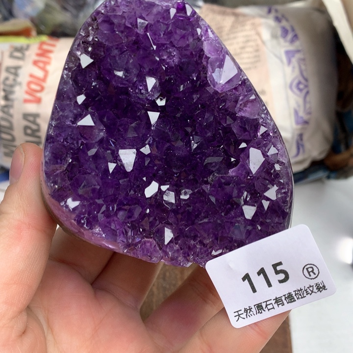 紫晶大型摆件（非配饰）未镶嵌