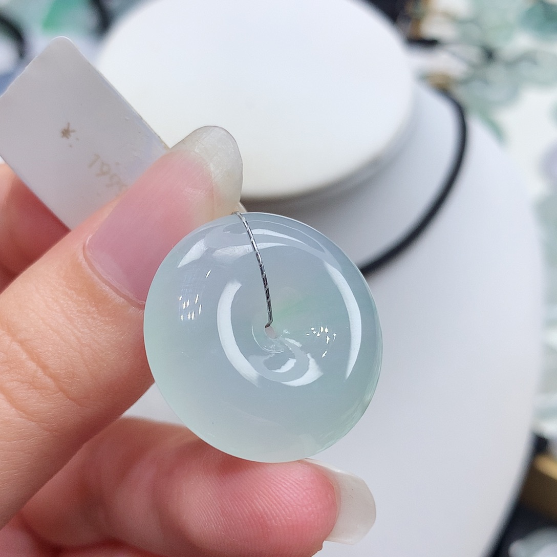 翡翠未镶嵌胸饰翡翠23，24.4/6.4