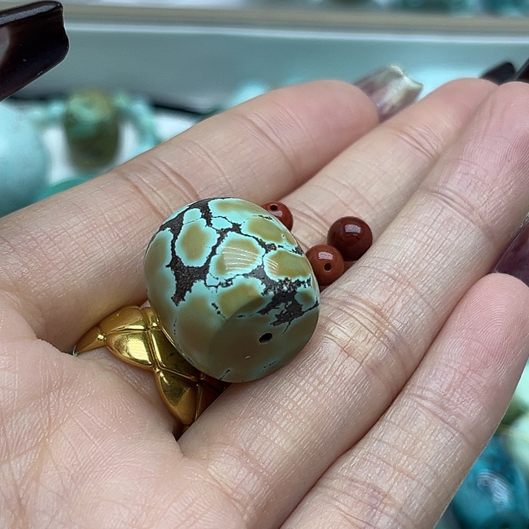 林***风南红玛瑙未镶嵌珠宝奇石