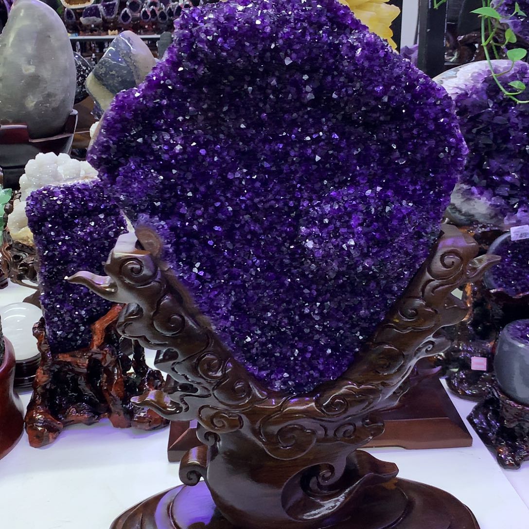 未镶嵌水晶大型摆件（非配饰）朱