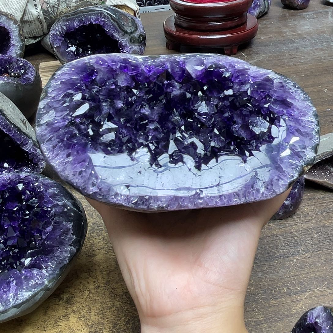 不***⁵未镶嵌大型摆件（非配饰）紫晶