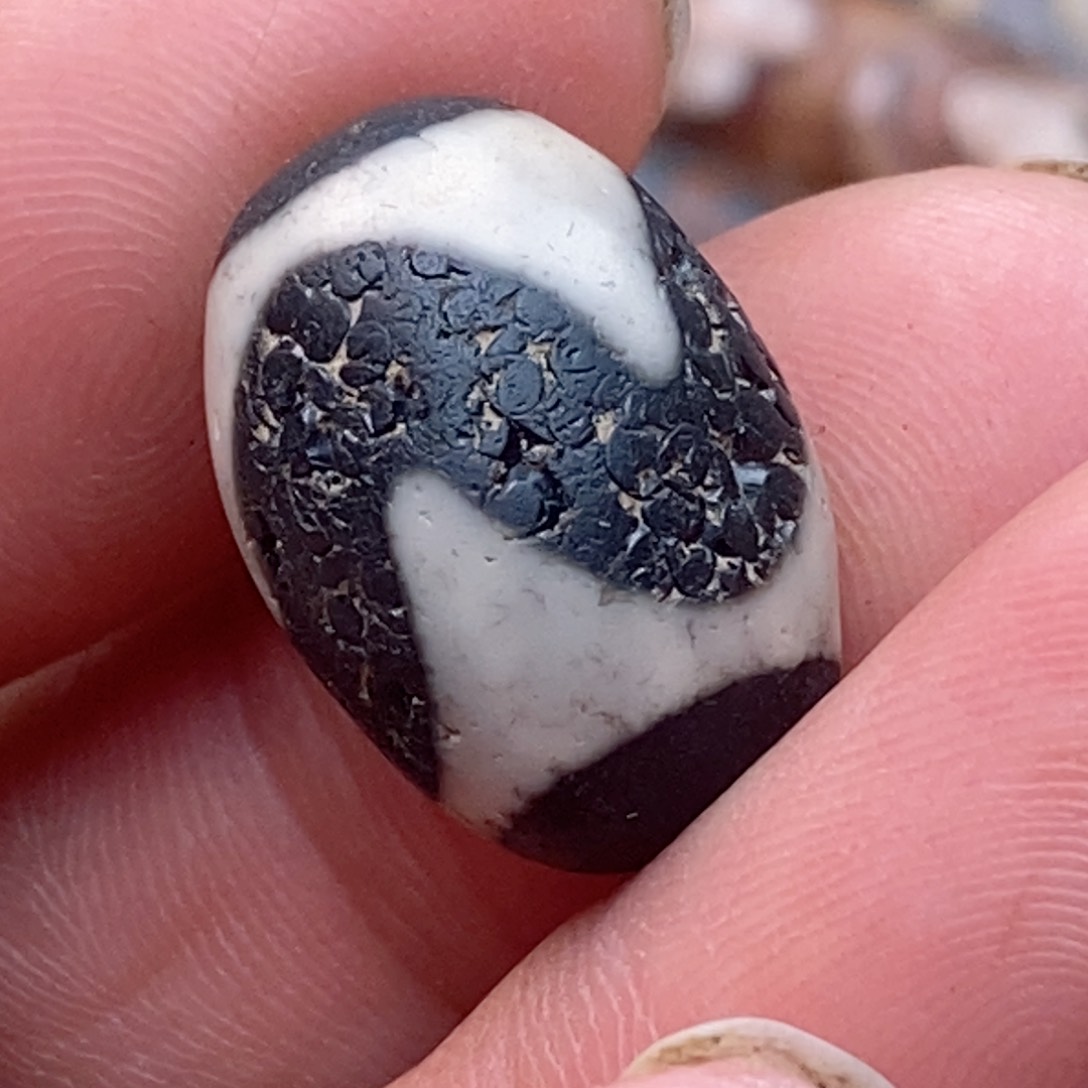 DIY琉璃w***哥珠子的形状与形状类似