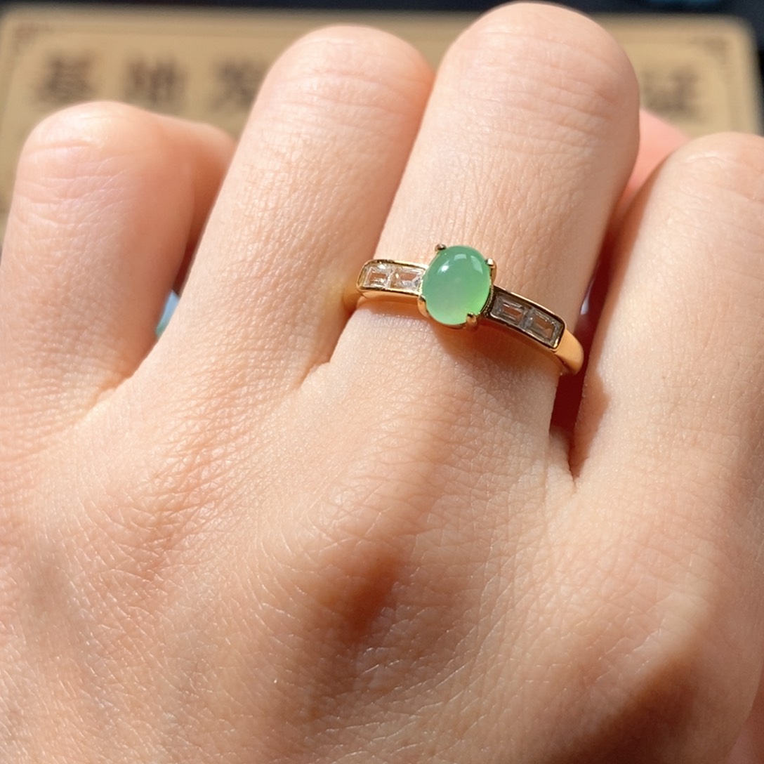 翡翠颈饰银S925镶嵌翡翠