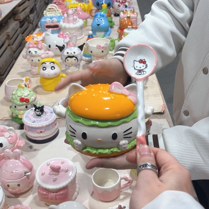 紫砂茶案这么多人在一起玩