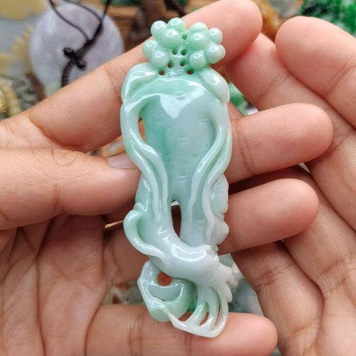 定制翡翠未镶嵌翡翠