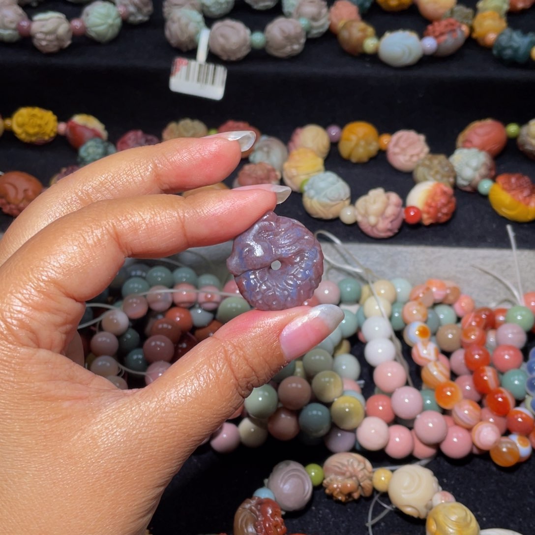 石英质玉未镶嵌手链