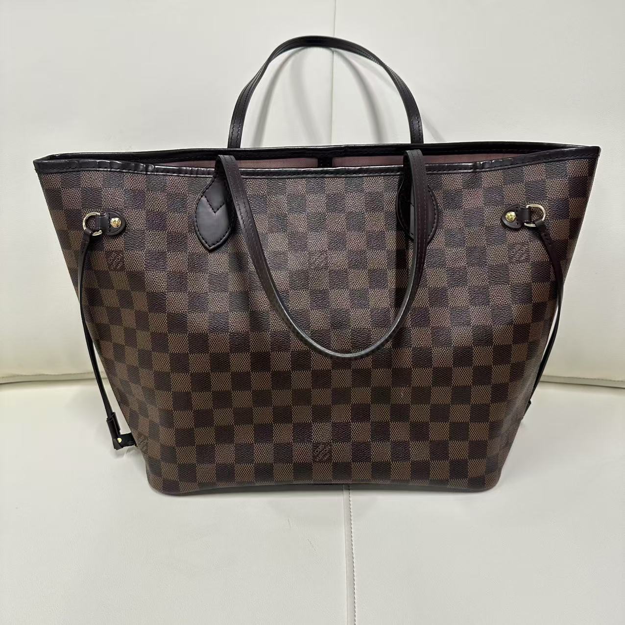 95新 LouisVuitton/路易威登 伦老板/95新/lv nf 
