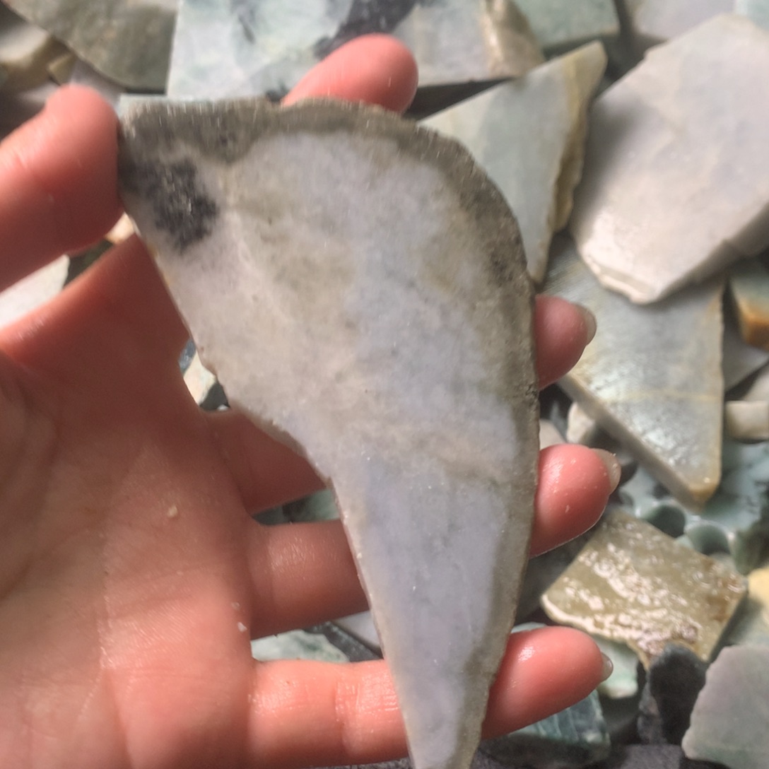 翡翠颈饰未镶嵌缅甸翡翠