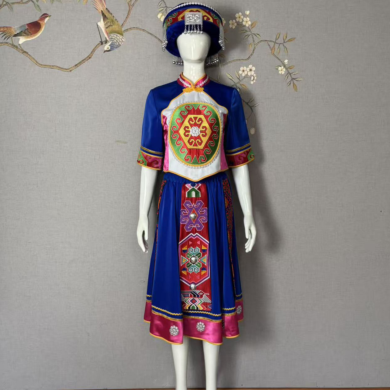 土家妹新款土家族苗族传统少数民族民族风演出服摄影旅拍盛装套装