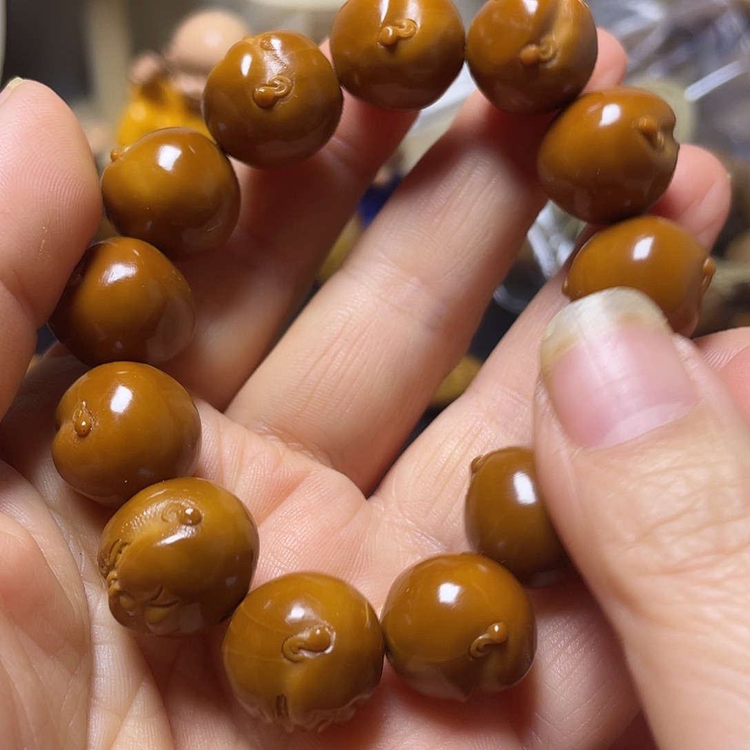 手串橄榄核werrtyuui