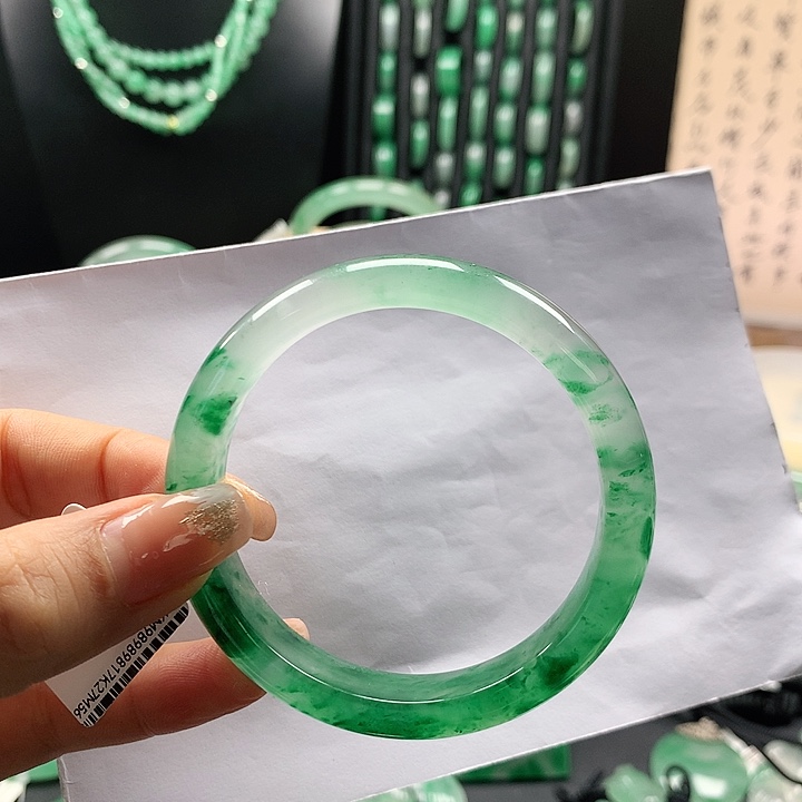 石英质玉手镯56未镶嵌