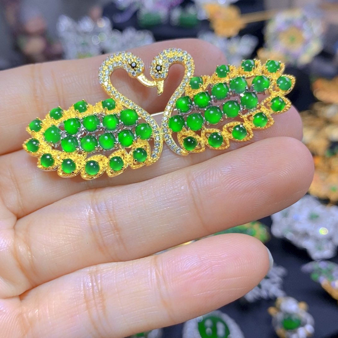 翡翠耳钉银S925镶嵌天然翡翠