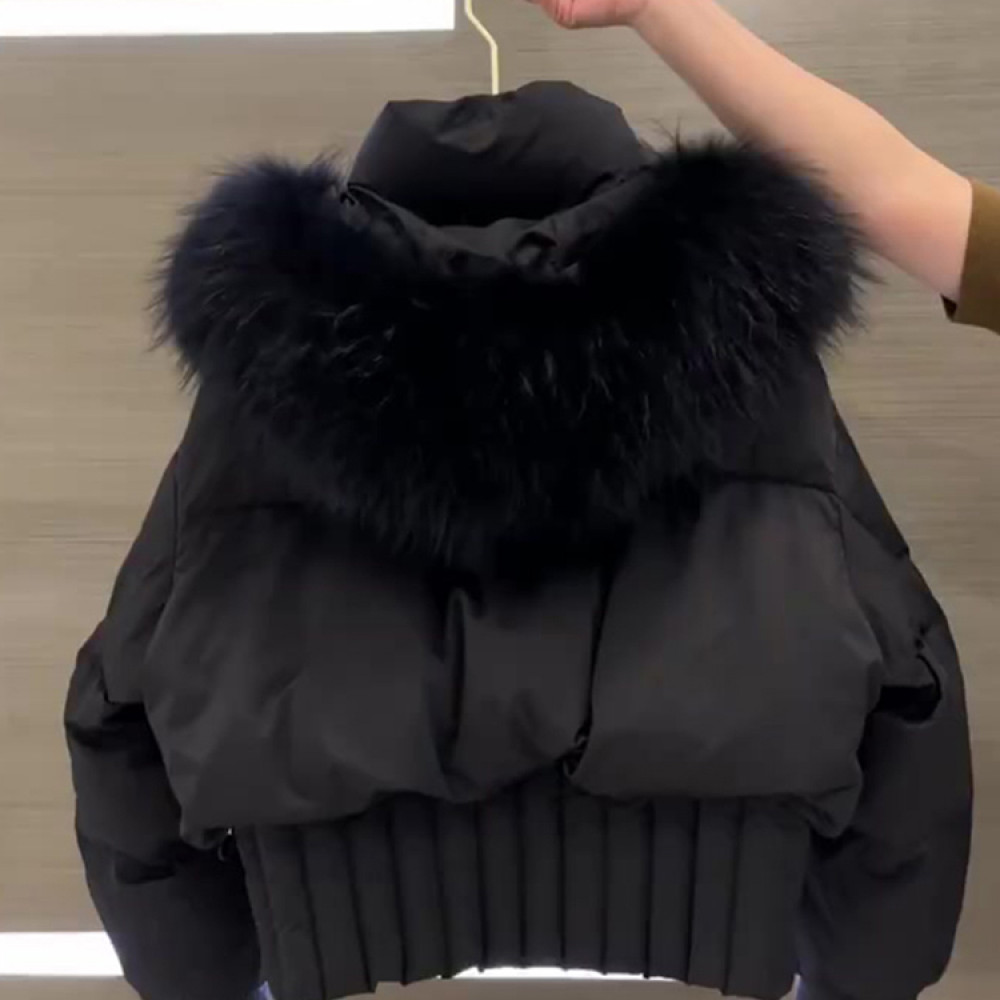 2025新款秋冬时髦高级感大毛领黑色棉衣面包棉服显瘦短款外套女