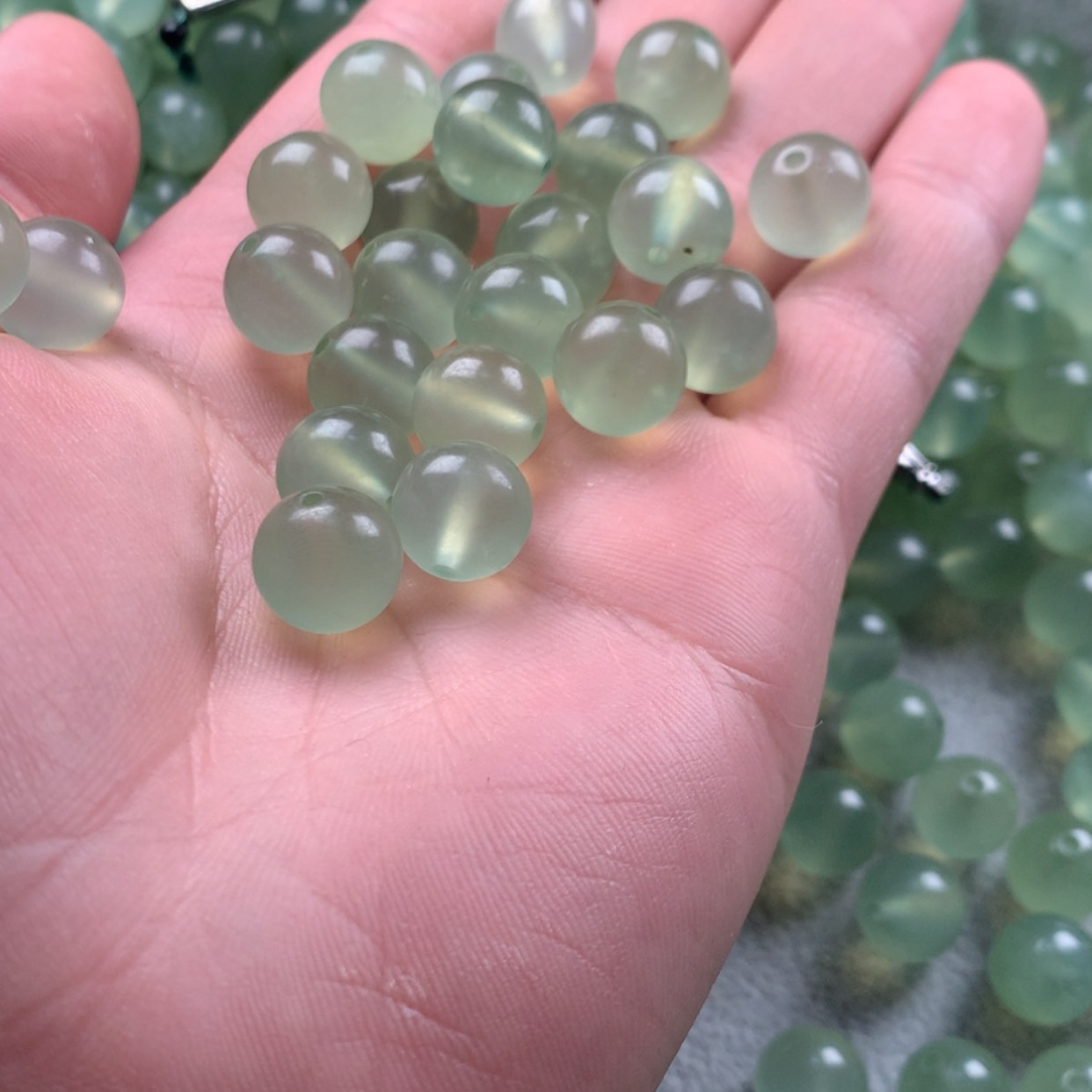 【闪购商品】蛇纹石玉未镶嵌岫玉王*牛
