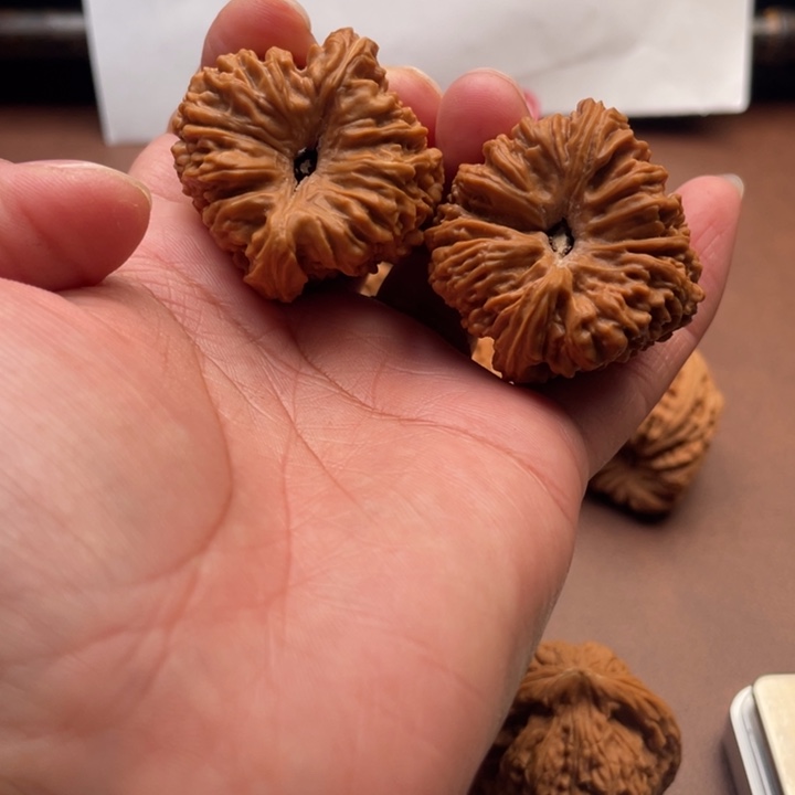 宣***士吊坠文玩核桃37尺 南将石