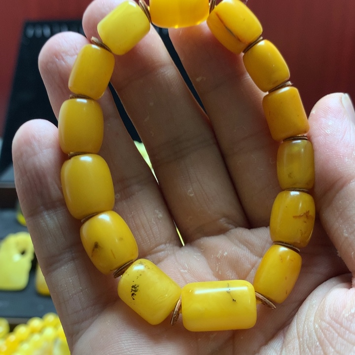 琥珀珠宝奇石未镶嵌