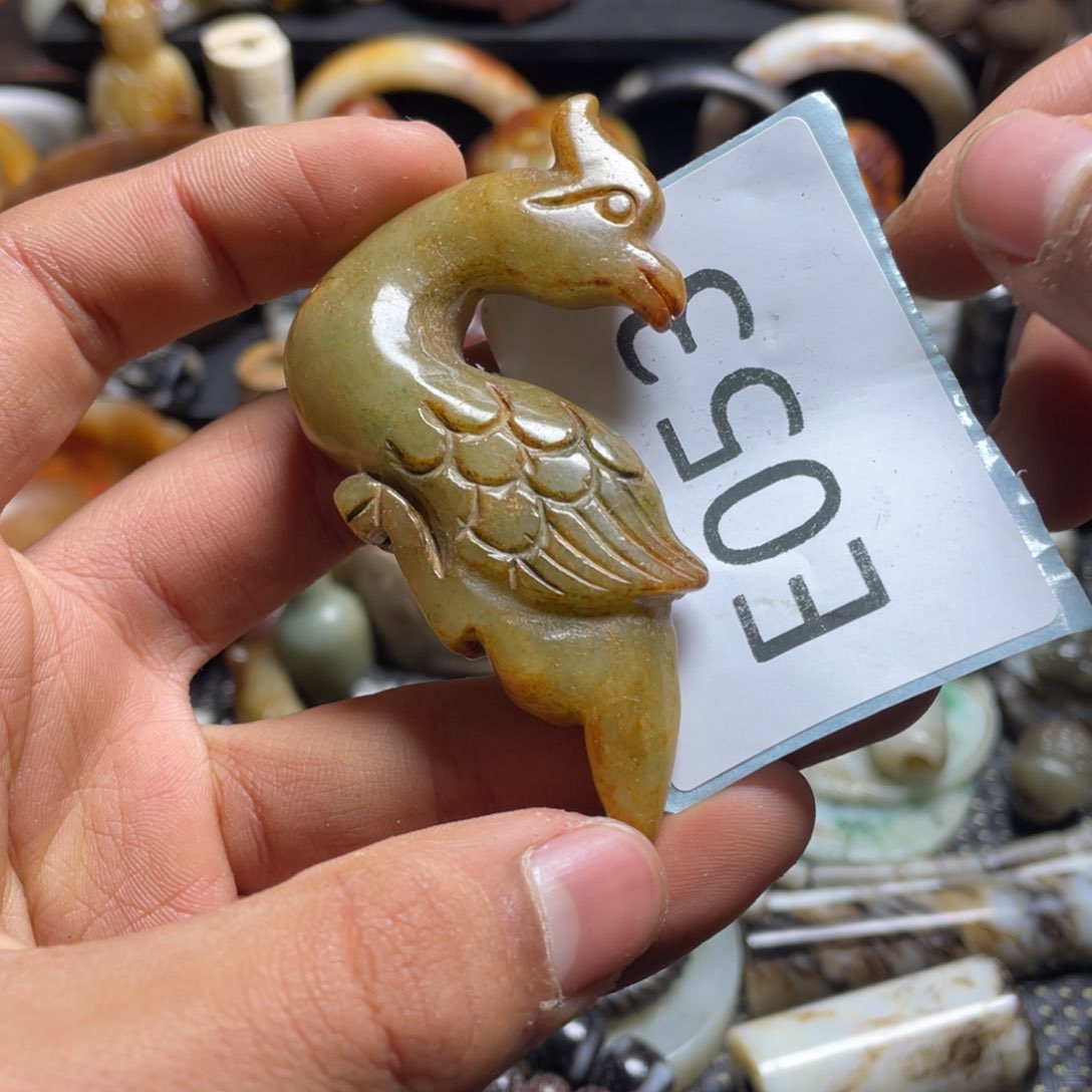 和田玉（糖玉）挂件未镶嵌