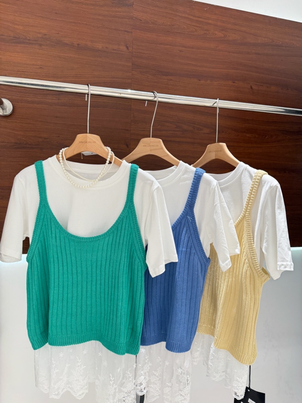 67083新宠儿韩系设计感吊带背心显瘦镂空针织百搭外搭叠穿两件套