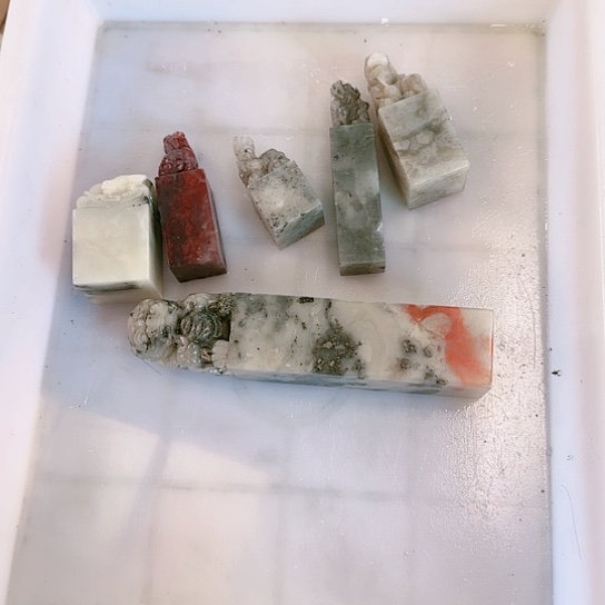 青田石小****雨1111111111111