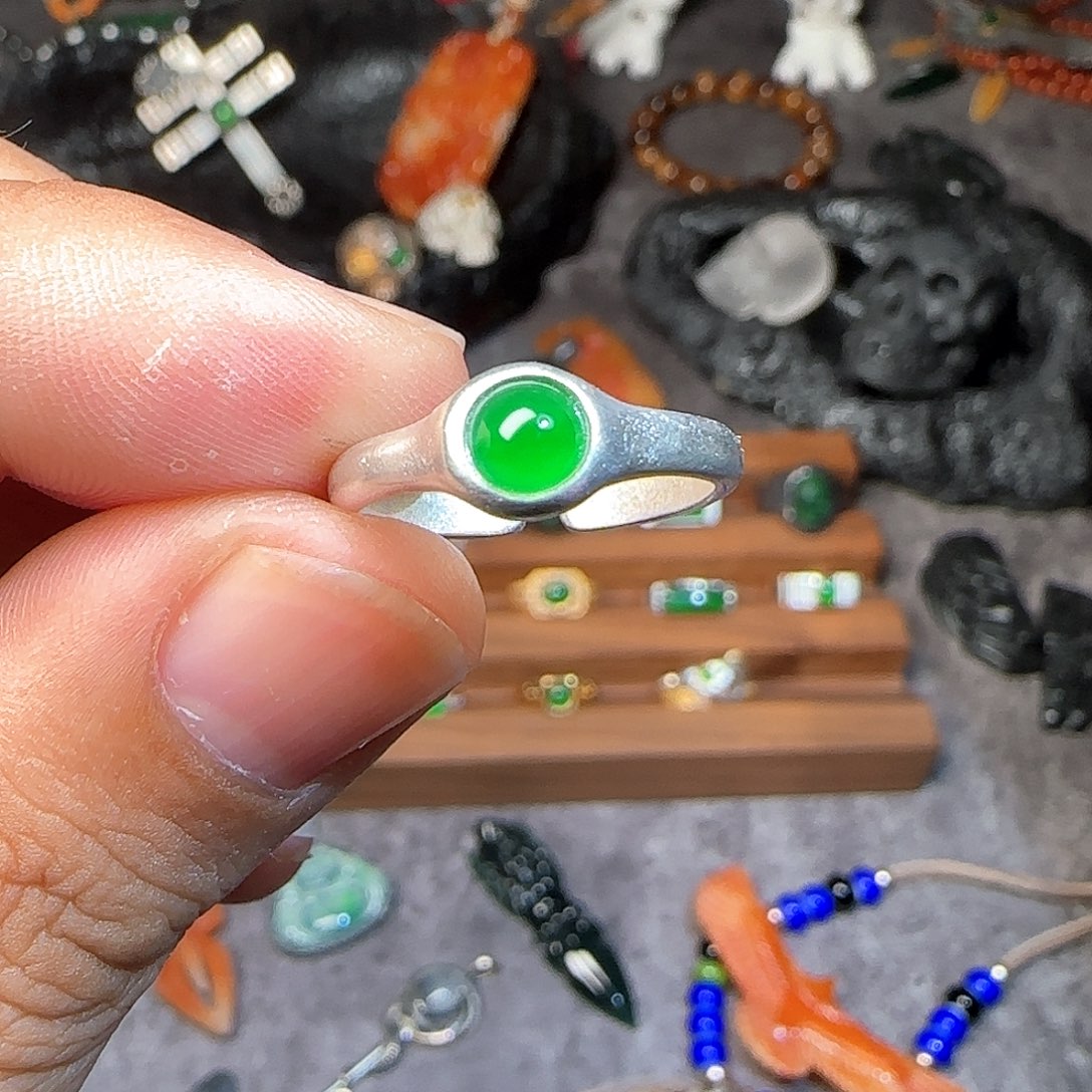 猫****银S925镶嵌戒指翡翠