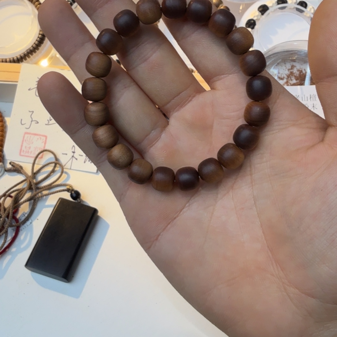 松***哥非洲檀香手串/手链云端奶香加一颗珠子
