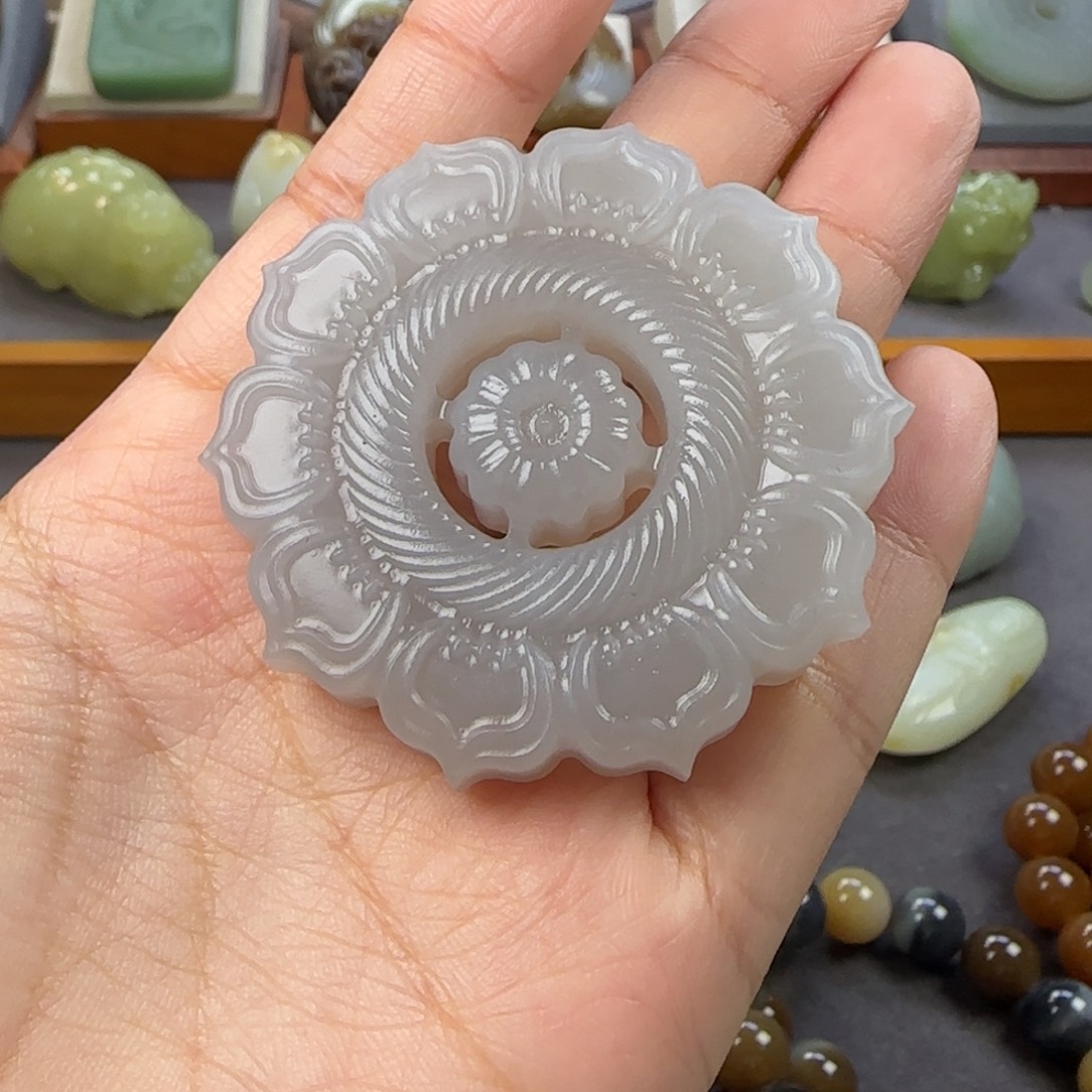 定制和田玉未镶嵌和田玉