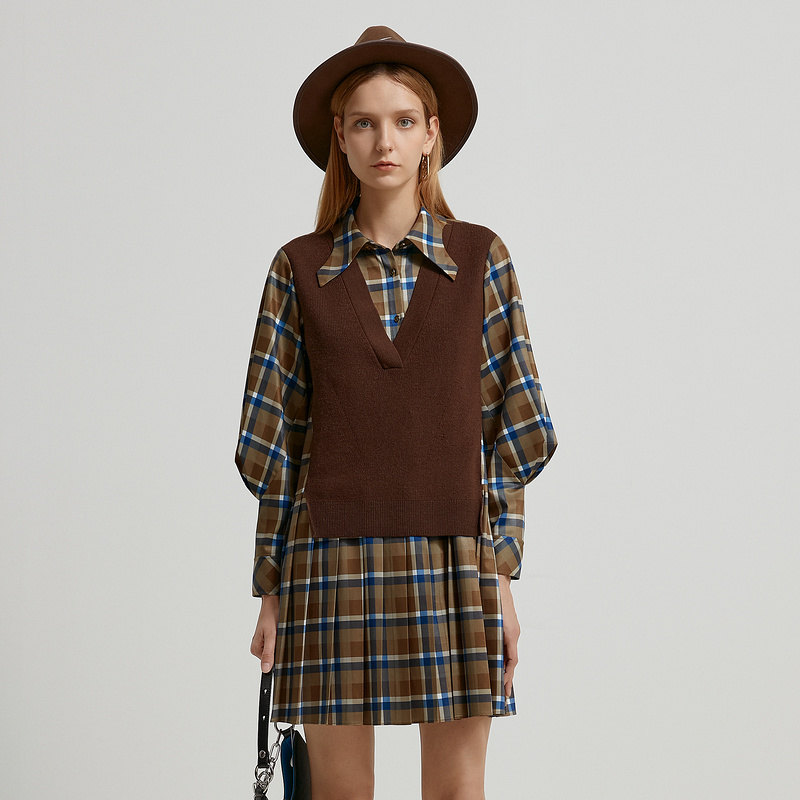 【九月】莱芙艾迪儿长袖连衣裙1W3L94213