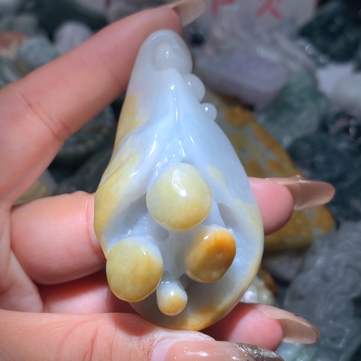 翡翠未镶嵌颈饰保真天然A货翡翠