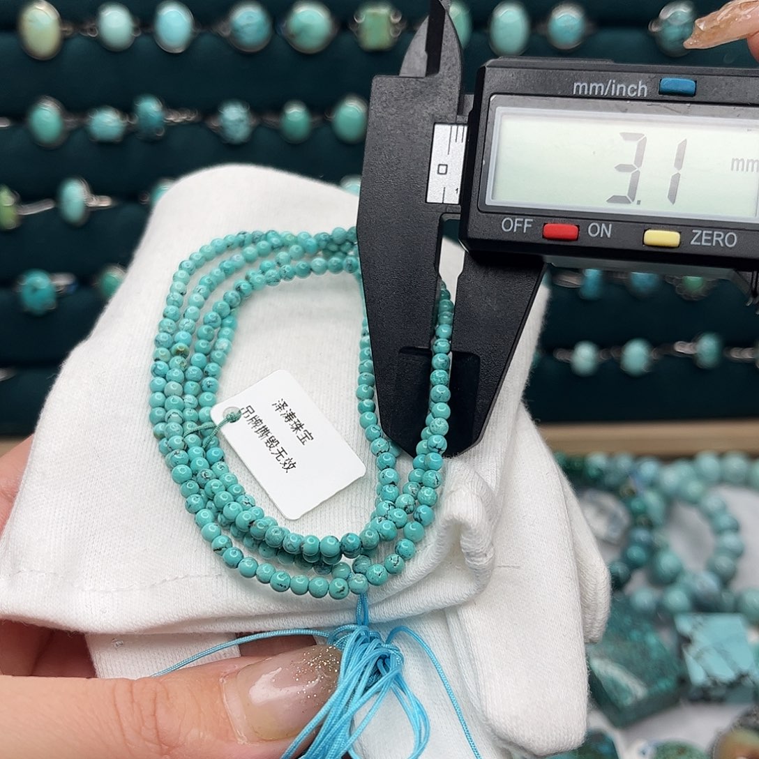 绿松石绿松石未镶嵌