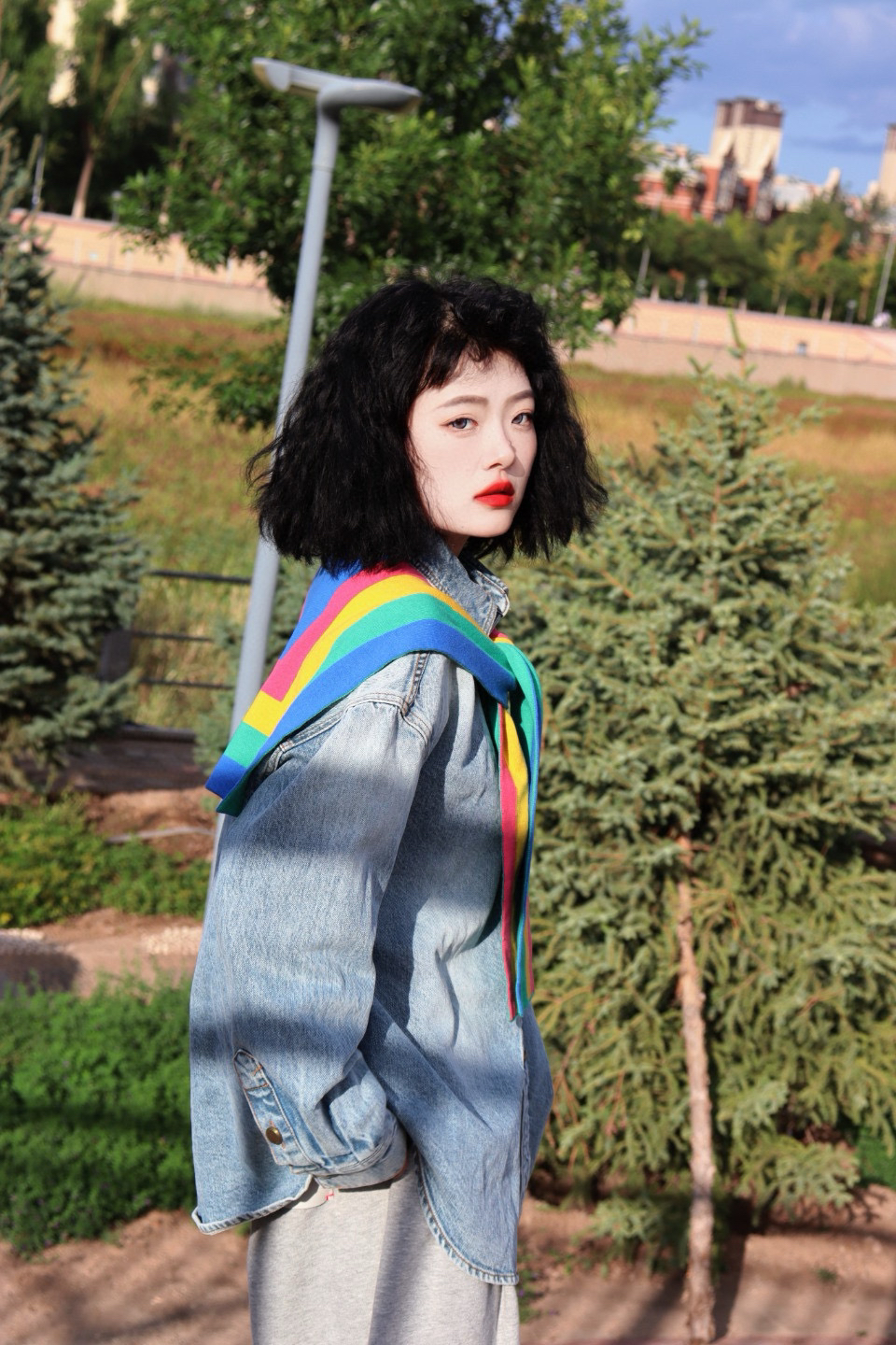 Nonhoud彩虹韩版披肩两件套牛仔衬衫时尚秋冬外套上衣