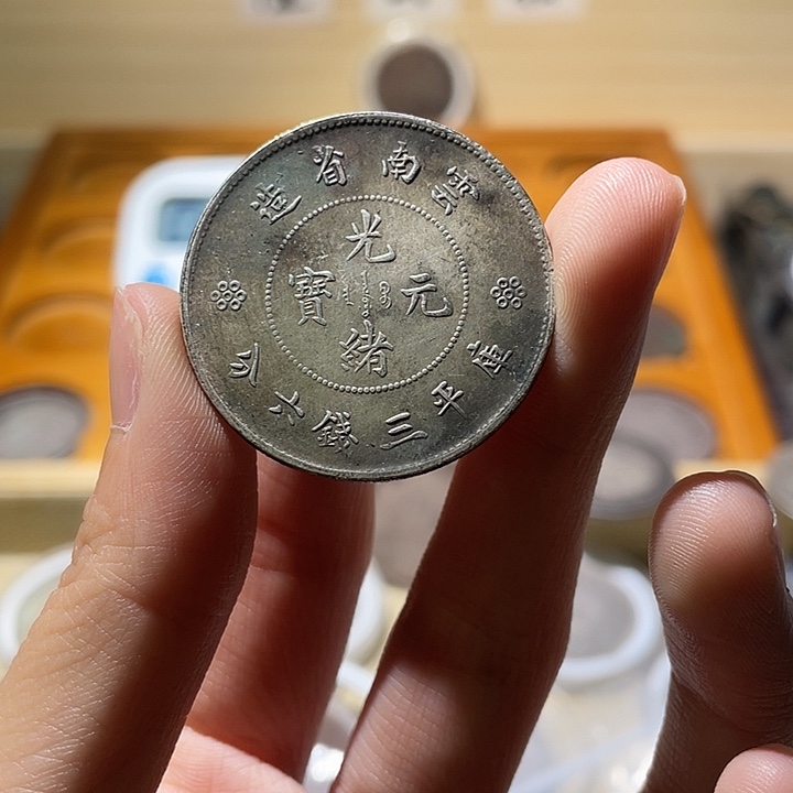 马***功纯银现代风格工艺品