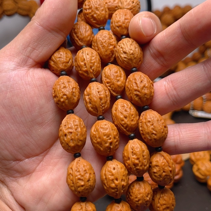 文玩核桃吊坠黄*瞳文玩核桃