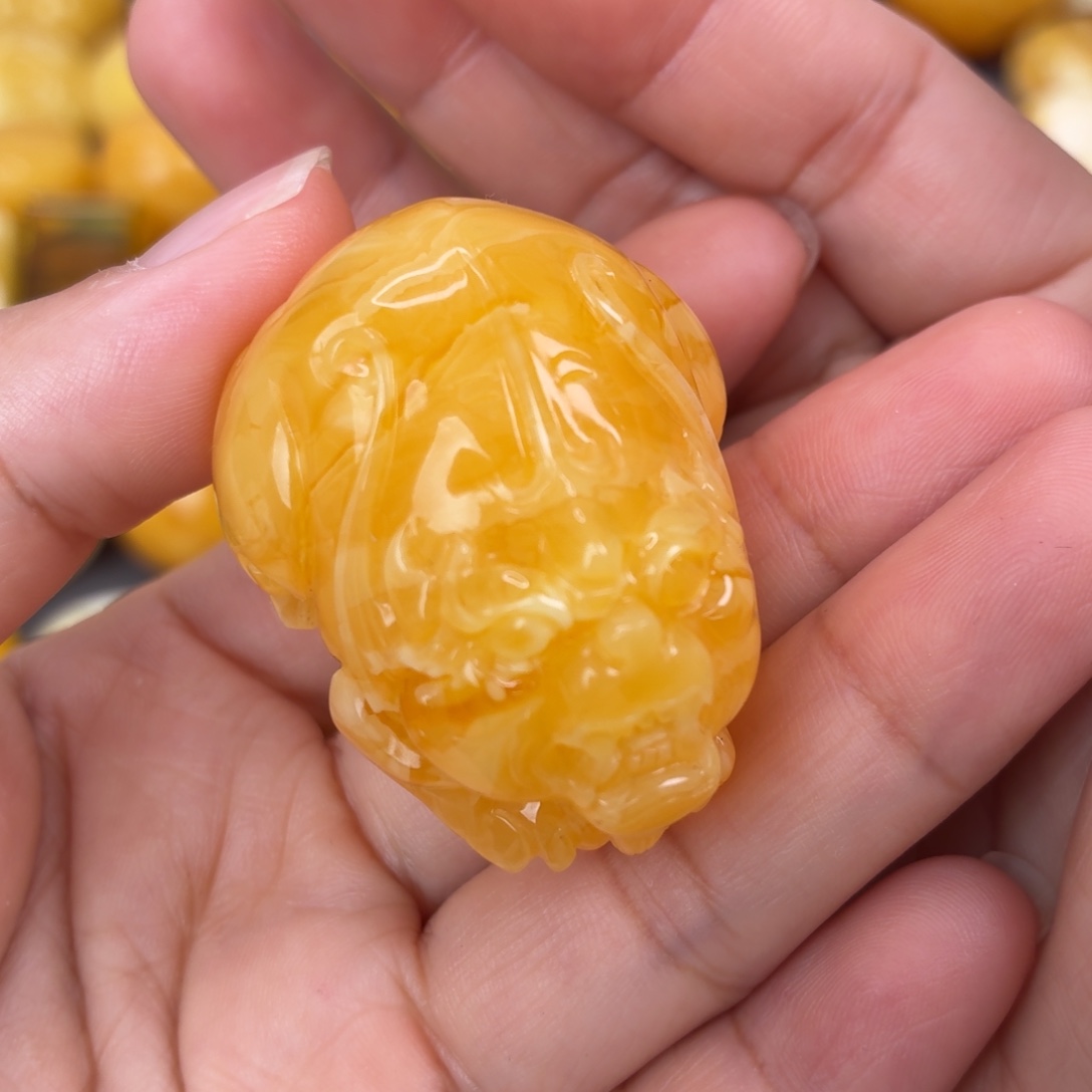 蜜蜡未镶嵌吊坠(不含链)妖貔貅