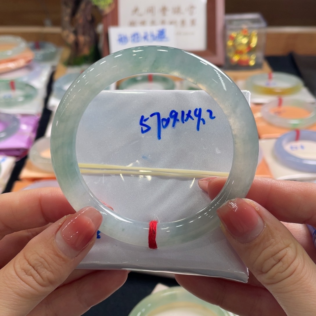 翡翠手镯未镶嵌57天然A货