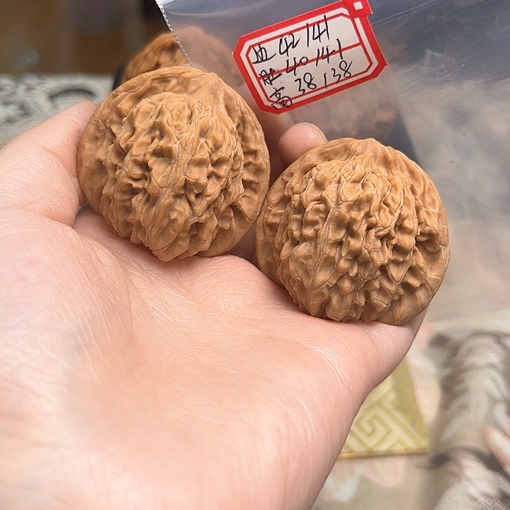 文玩核桃把件四座楼