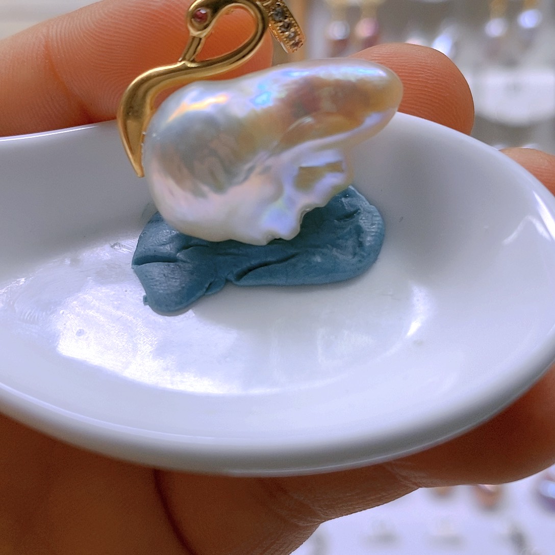 淡水珍珠合金颈饰