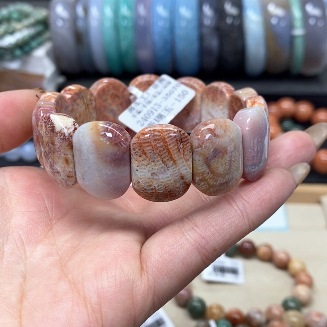 硅化珊瑚（珊瑚玉）手链未镶嵌158