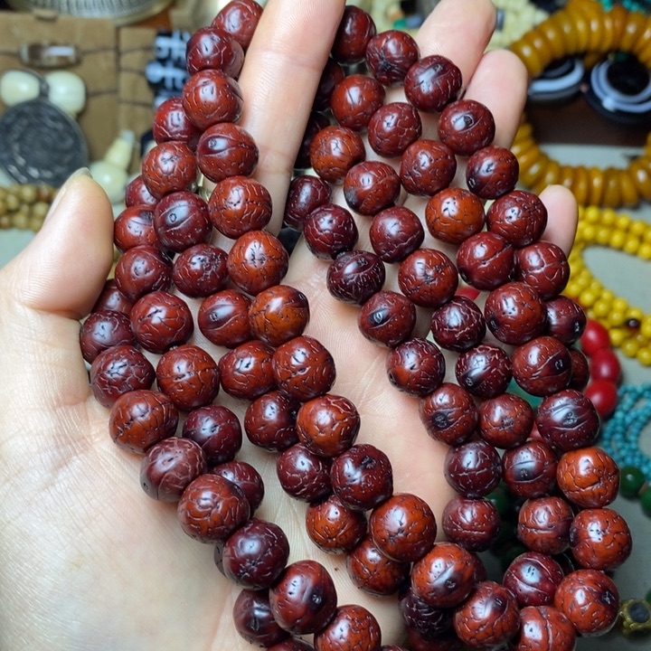 大叶紫檀（黑酸枝木类）