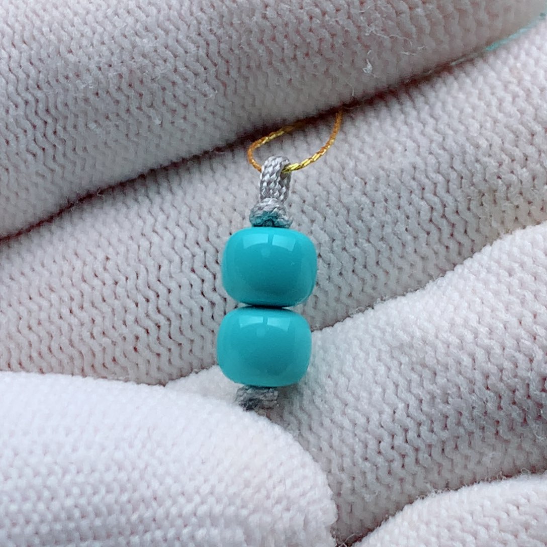 绿松石颈饰未镶嵌