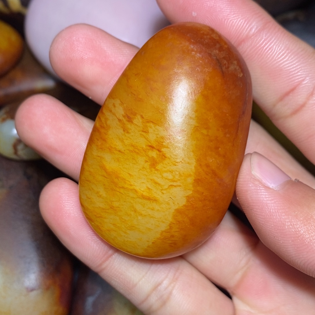 和田玉未镶嵌珠宝奇石